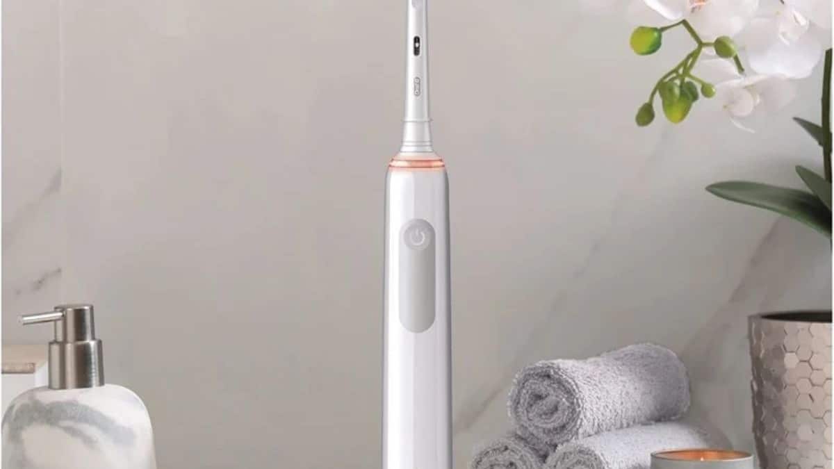 Cepillo de dientes eléctrico Oral-B Pro 3 3000