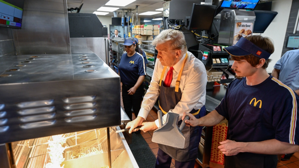 Donald Trump en un MacDonald