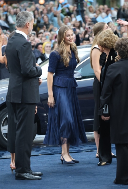 La princesa Leonor a su llegada a la entrega de los ‘Premios Princesa de Asturias 2023'.