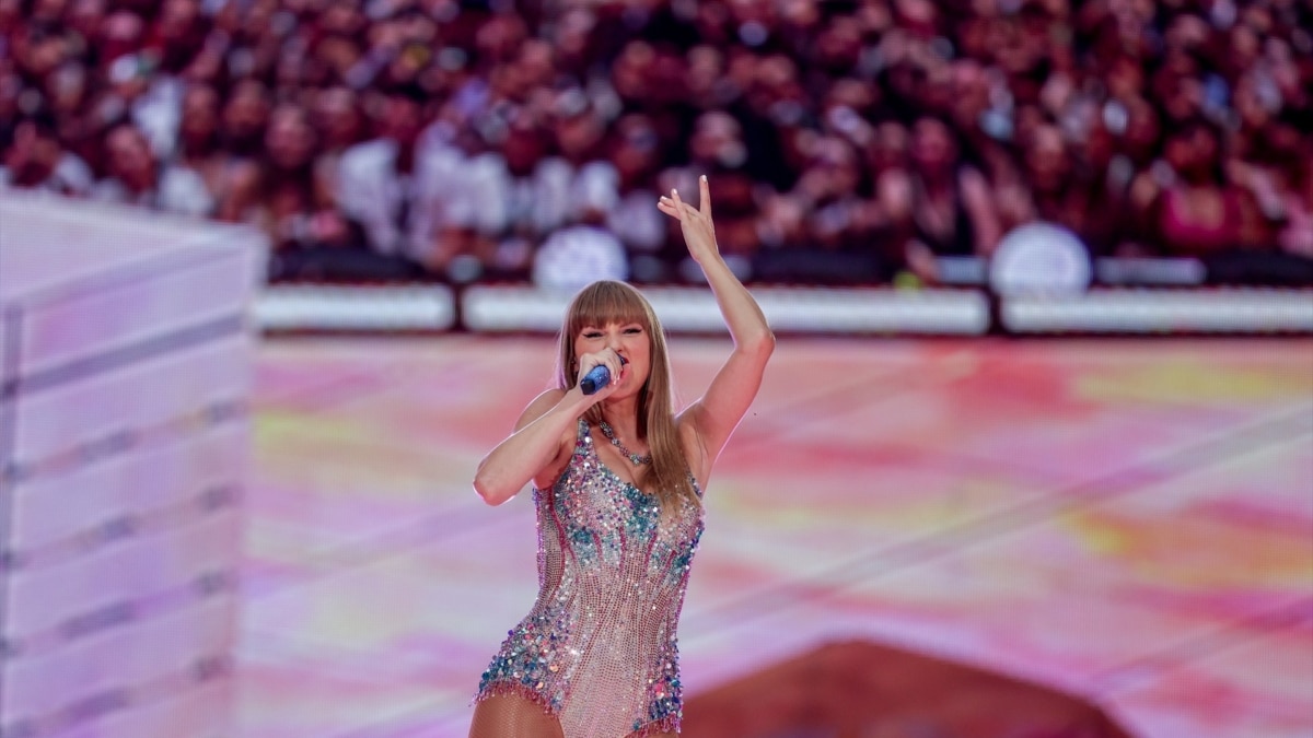 Taylor Swift, durante la primera de sus dos actuaciones en el Estadio Santiago Bernabéu, el pasado mes de mayo.