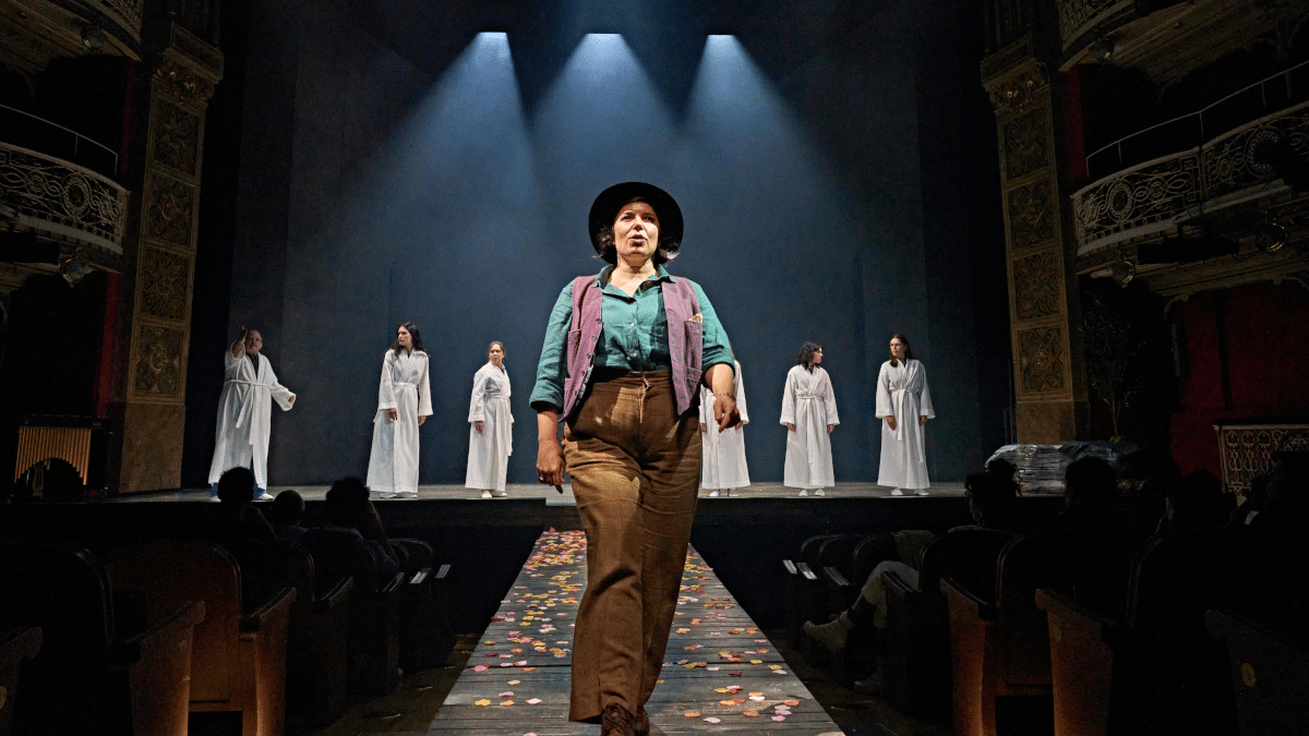 Carlota Gaviño en una escena de 'El gran teatro del mundo'.