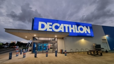 Ni El Corte Inglés ni Sprinter, Decathlon tiene el abrigo que arrasa en estos días de lluvia y frío