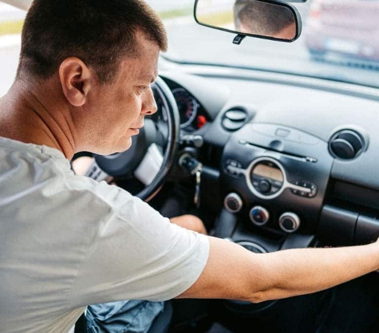 Cuidado si llevas estos objetos en el coche. La multa puede arruinarte