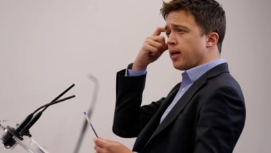 Qué es el gaslighting (luz de gas) del que se acusa a Iñigo Errejón