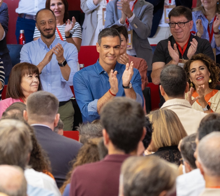 Federalizar la Agencia Tributaria, derecho al voto para los mayores de 16 años, fiscalidad verde: las claves de la ponencia del 41º Congreso del PSOE