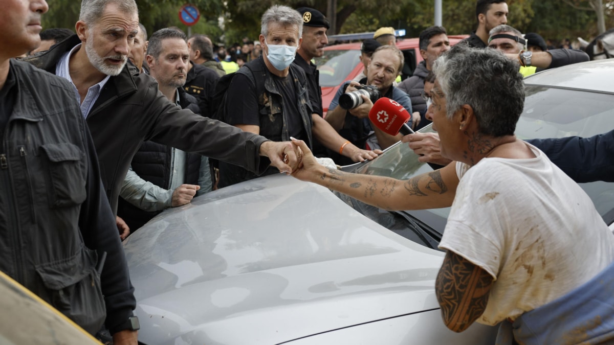 El Rey dice entender el "enfado" de los afectados por la DANA y pide "garantizar la presencia del Estado en toda su plenitud"