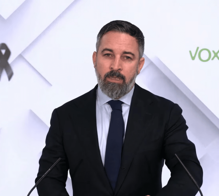 Vox anuncia una querella contra Sánchez por "homicidio imprudente y omisión de socorro" tras la tragedia en Valencia