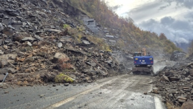 La AP-66 entre Asturias y León permanecerá cortada varios meses tras el desprendimiento de un talud