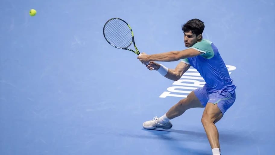 Carlos Alcaraz durante su partido ante Casper Ruud /ATP