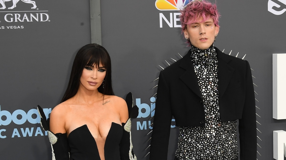 Megan Fox y Machine Gun Kelly en los Billboard Music Awards de 2022.