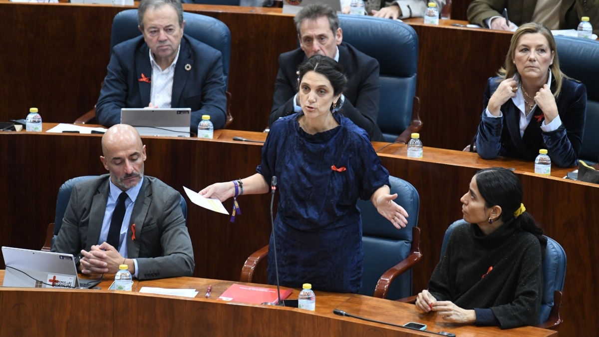 El Supremo rechaza imputar a la asesora de Moncloa por el momento