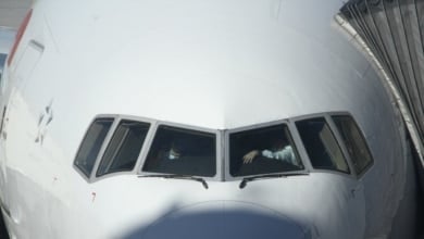 Las aerolíneas temen que la falta de Presupuestos agrave su choque con el Gobierno por los vuelos insulares