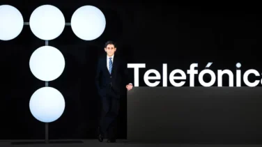 La guerra entre Telefónica y Deutsche Telekom por la 'T' como logo: "Si no llegan a un acuerdo durará años"