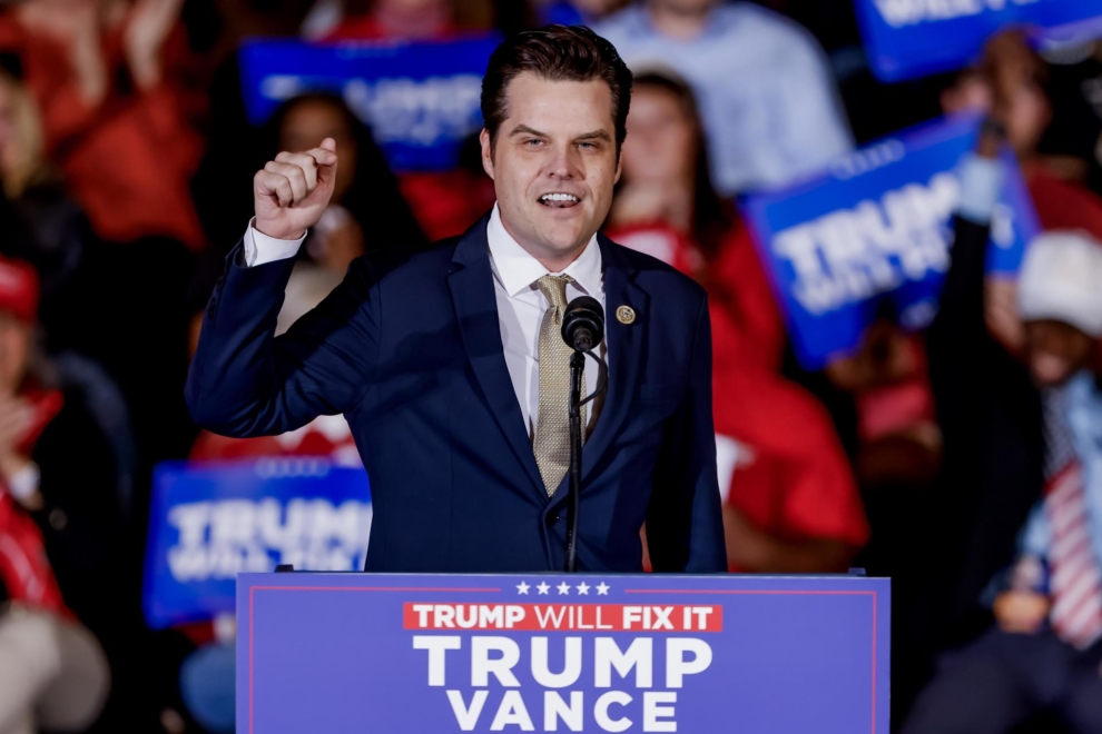 El congresista por Florida Matt Gaetz en un mitin de Trump en Georgia.