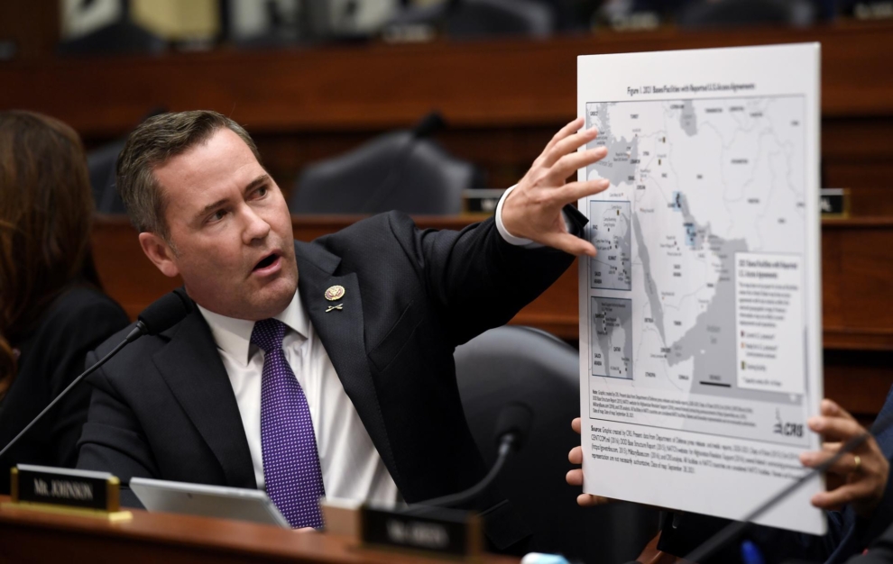 Fotografía de archivo del representante Michael Waltz durante una audiencia del Comité de Servicios Armados de la Cámara de Representantes en Washington.