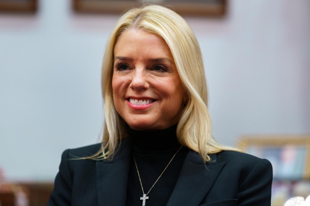 La nueva candidata de Trump para la Fiscalía General, Pam Bondi.