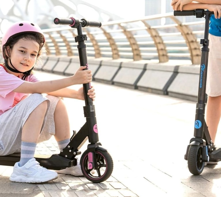 Amazon rebaja a 168 euros el patinete eléctrico perfecto para niños