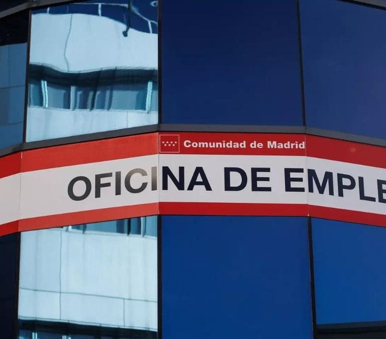 El SEPE anuncia sanciones a quienes cobren el subsidio y algunos trabajos específicos al mismo tiempo