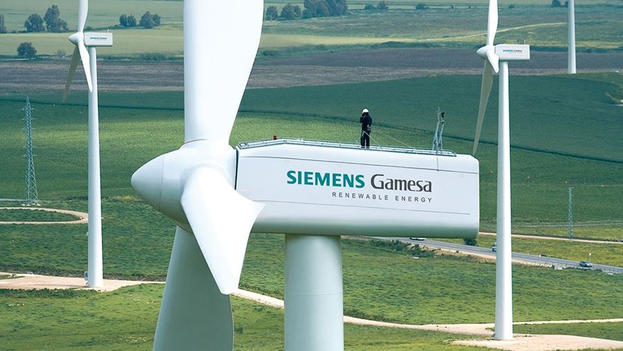 Siemens Gamesa pierde 1.781 millones en el último año y advierte que seguirán los recortes