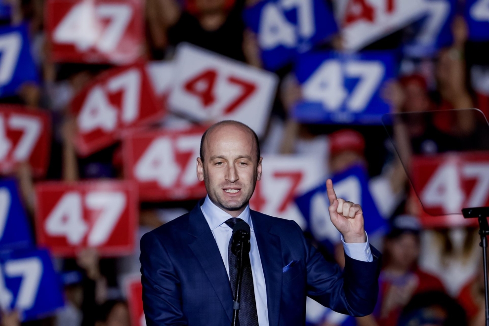 Foto de archivo del ex asesor de la Casa Blanca Stephen Miller durante un acto de campaña en McCamish Pavillion, en Atlanta, Georgia.