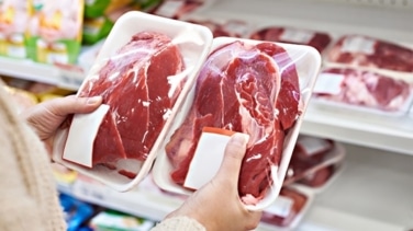 La OCU avisa, evita estos supermercados si buscas carne de alta calidad