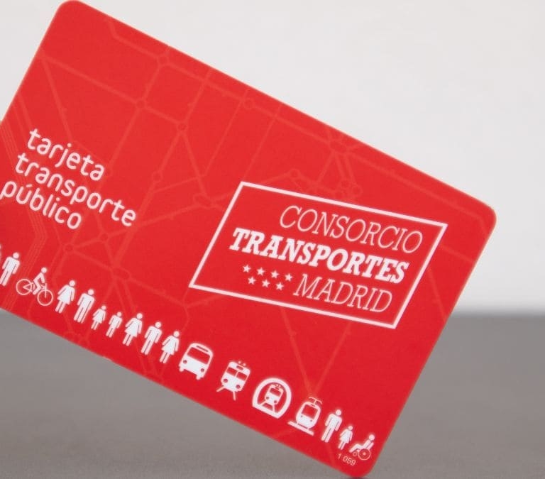 Isabel Díaz Ayuso confirma la llegada de la Tarjeta Transporte Digital a Madrid