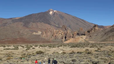 Suspenden las subidas al Teide a partir de las 16:00 tras el rescate de 130 personas en solo tres días