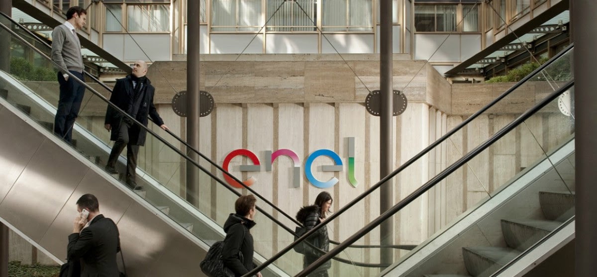 Enel, matriz de Endesa, anuncia un plan de inversiones de 46.000 millones hasta 2027