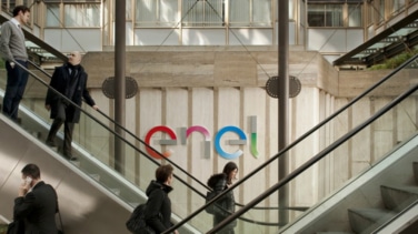 Enel, matriz de Endesa, anuncia un plan de inversiones de 46.000 millones hasta 2027