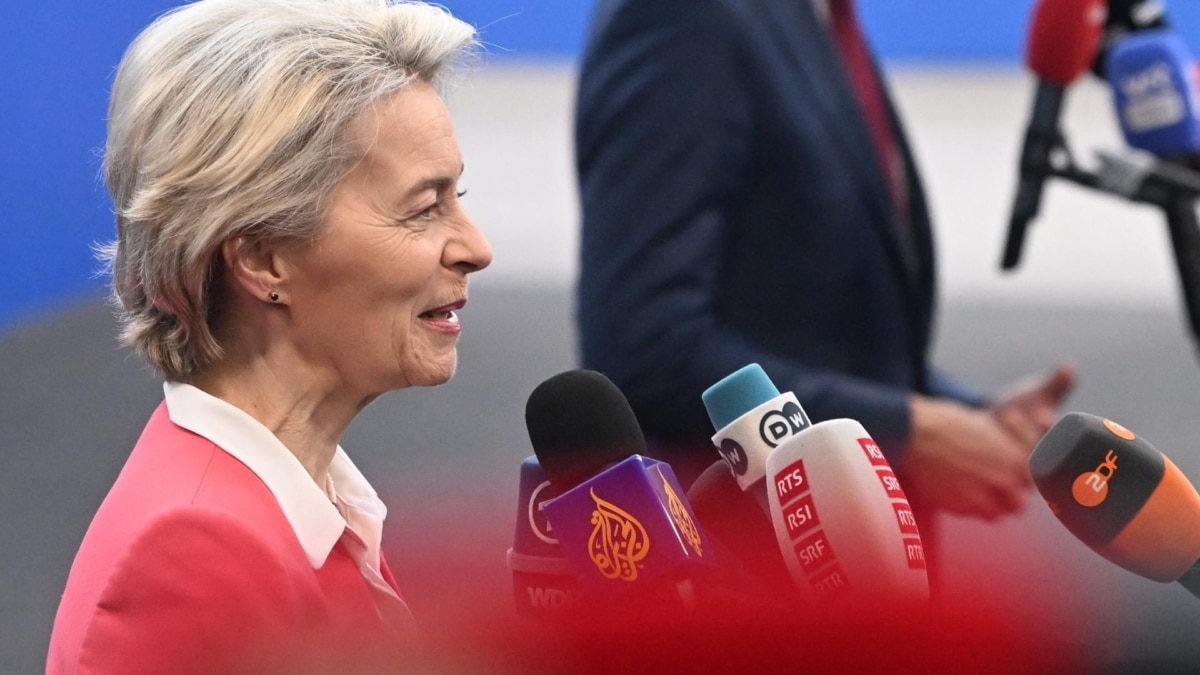 El difícil equilibrio de Von der Leyen entre los socialistas y la ultraderecha