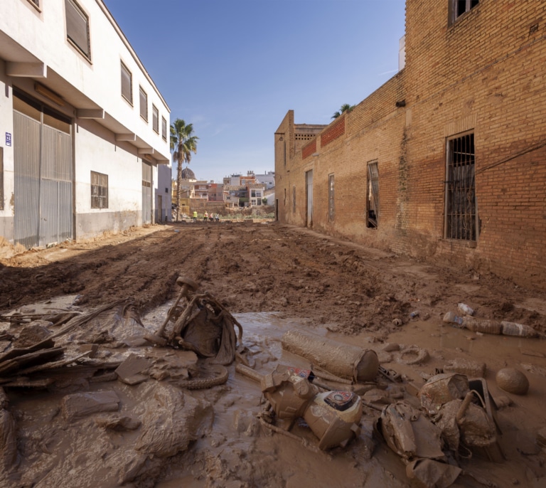 Sanidad confirma tres casos de legionela en los municipios afectados por la DANA en Valencia