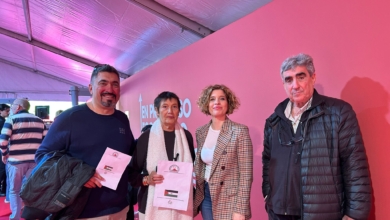 El movimiento solidario saharaui irrumpe en el congreso del PSOE para exhibir la incoherencia entre líder y bases