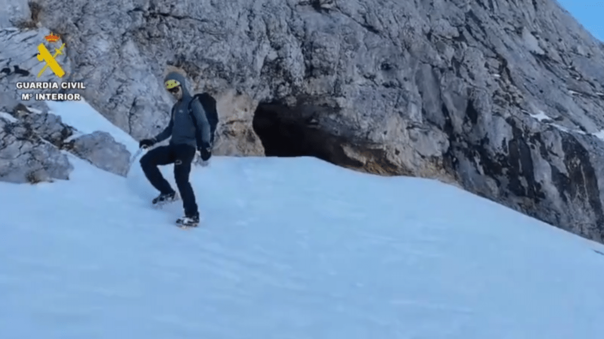 Así es la búsqueda del montañero perdido en los Picos de Europa esta semana de Navidad