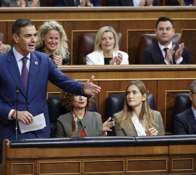 Sánchez: "El PP juega con las cartas marcadas" por la ayuda de algunos jueces, "y eso me preocupa"