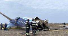 Ucrania acusa a Rusia de lanzar un misil que derribó el avión en Kazajistán