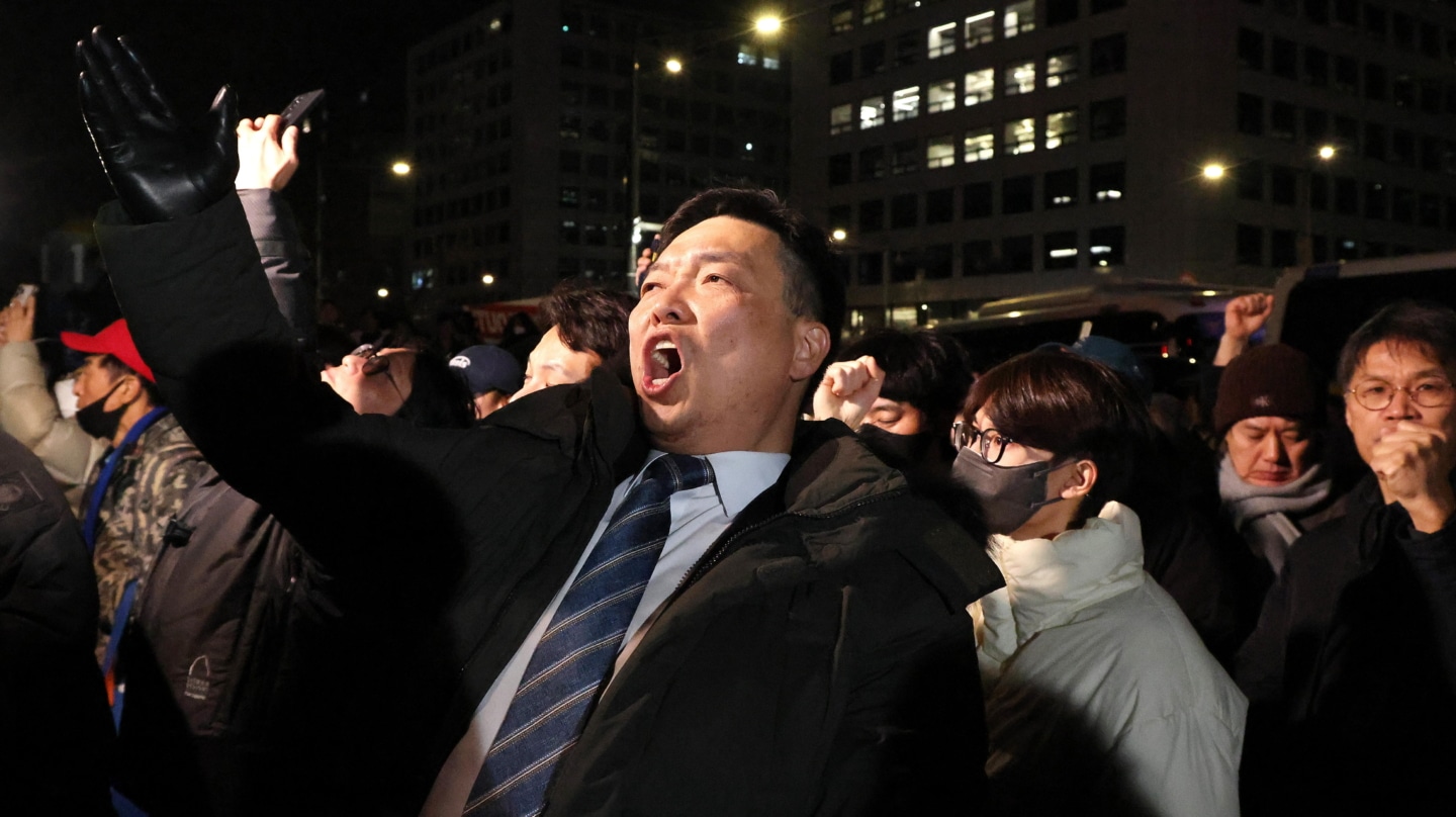 Manifestantes contra el presidente Yoon en Corea del Sur