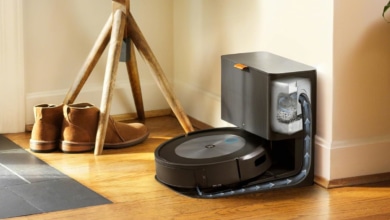 ¡Chollazo! Amazon rebaja a 400€ (antes 1.000) el impresionante robot aspirador iRobot Roomba j7+