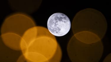 Calendario lunar enero 2025: ¿cómo afectan las fases lunares a nuestro estado de ánimo?