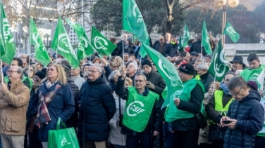 Los funcionarios abren otro frente con el Gobierno: piden una subida salarial del 6% tras el conflicto con Muface