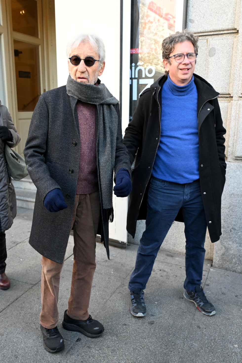 José Sacristán y Gabino Diego asisten a la capilla ardiente de Marisa Paredes en el Teatro Español, a 18 de diciembre de 2024, en Madrid (España). La actriz Marisa Paredes falleció este pasado martes a los 78 años. José Oliva / Europa Press CAPILLA ARDIENTE;TEATRO ESPAÑOL;MUERTE;MARISA PAREDES;18 DICIEMBRE 2024 18/12/2024