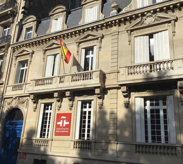 El Gobierno restituye al PNV la propiedad del inmueble que ahora ocupa en Instituto Cervantes en París