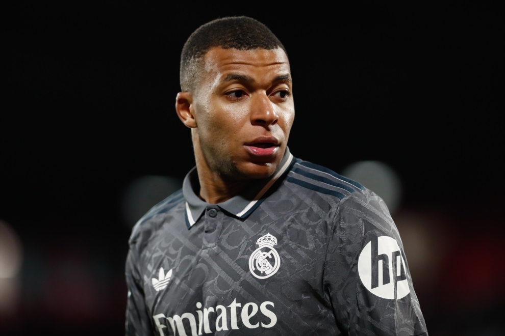 Kylian Mbappé durante un partido del Real Madrid. 