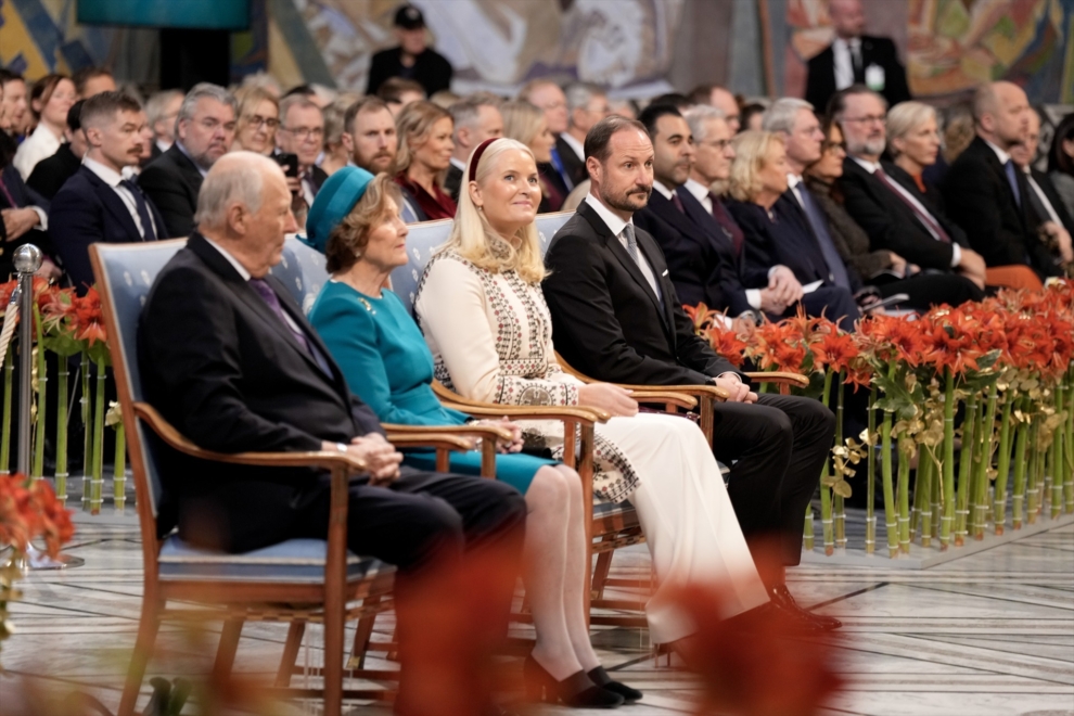 De izquierda a derecha: el rey Harald, la reina Silvia, Mette-Marit y Haakon de Noruega, durante la celebración de los Nobel en Oslo.