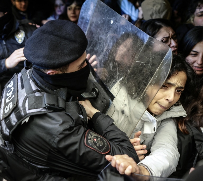 Epidemia de feminicidios en Turquía: "Somos ciudadanas de segunda"