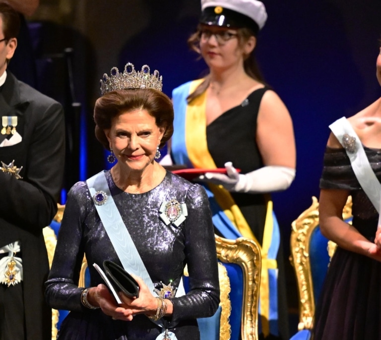 Alarde de tiaras en los Nobel mientras las demás monarquías europeas se ahogan en polémica