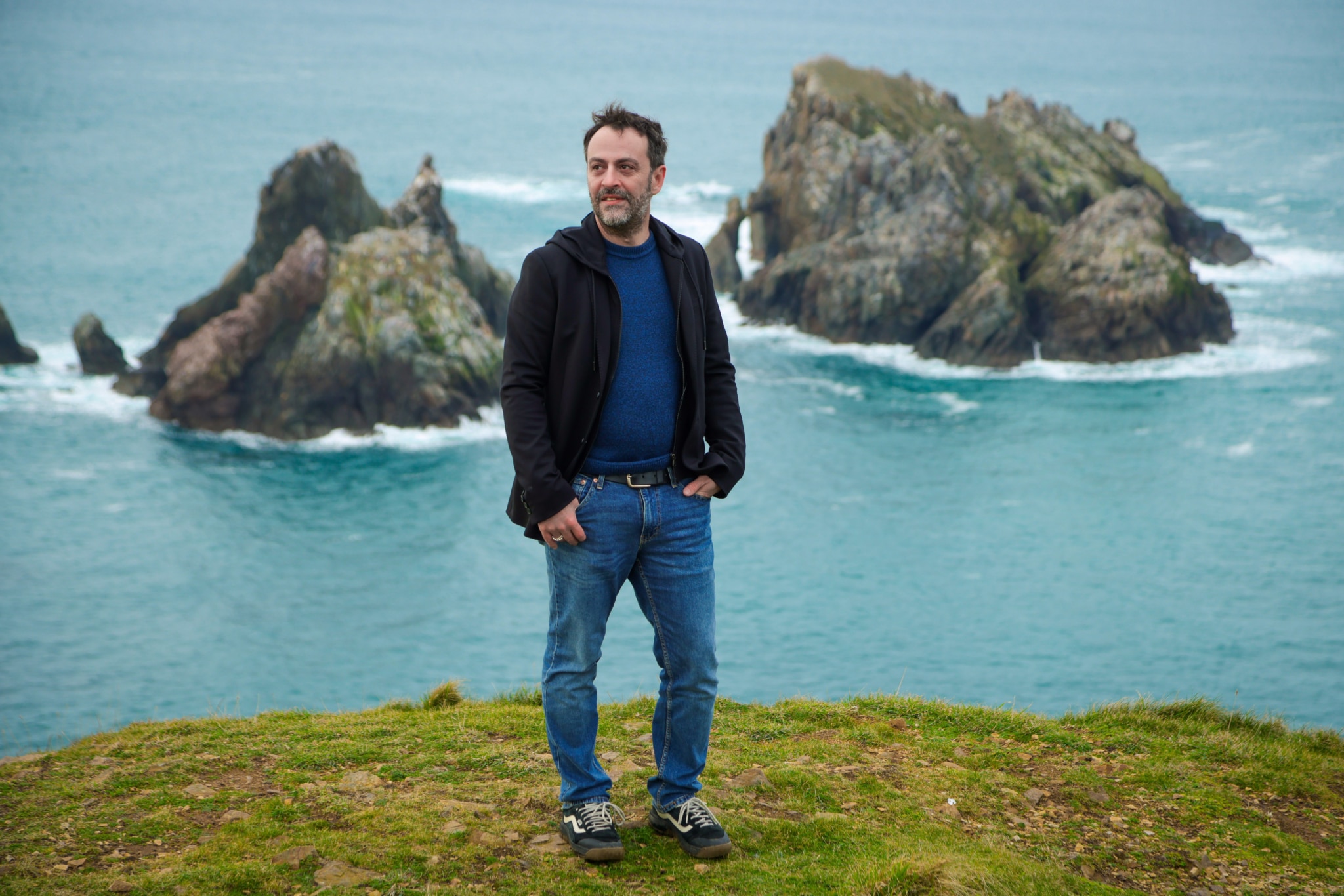 Agustín González en Alderney.