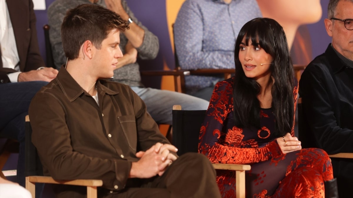 Aitana Ocaña y Miguel Bernardeau durante la presentación de la serie 'La última'.