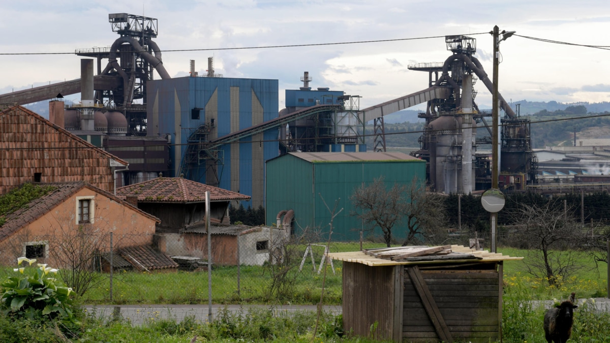 La factura disparada de la gran industria: electricidad un 20% más cara y sin bonificaciones