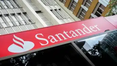 Santander reconoce los cargos de tarjetas duplicados debido a un error técnico