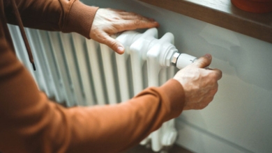 La forma de ampliar el calor de un radiador: solo necesitas una botella de plástico